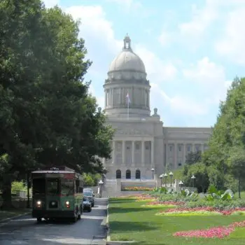 Trolley driving away from the Capitol